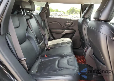 2019 Jeep Cherokee Limited z USA, uszkodzony, nr VIN 1C4PJLDB3KD427693